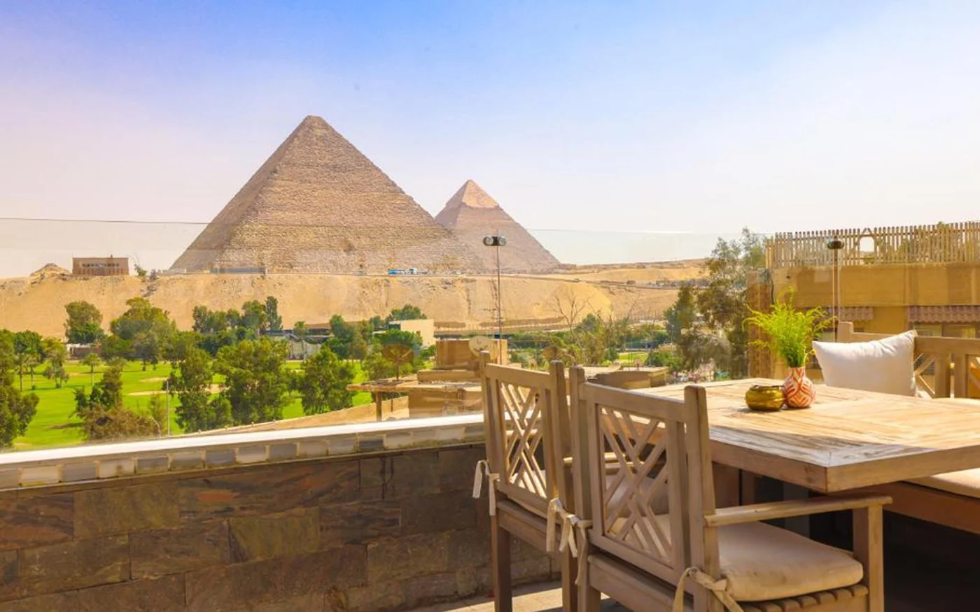 Luxury stays near Giza Pyramids